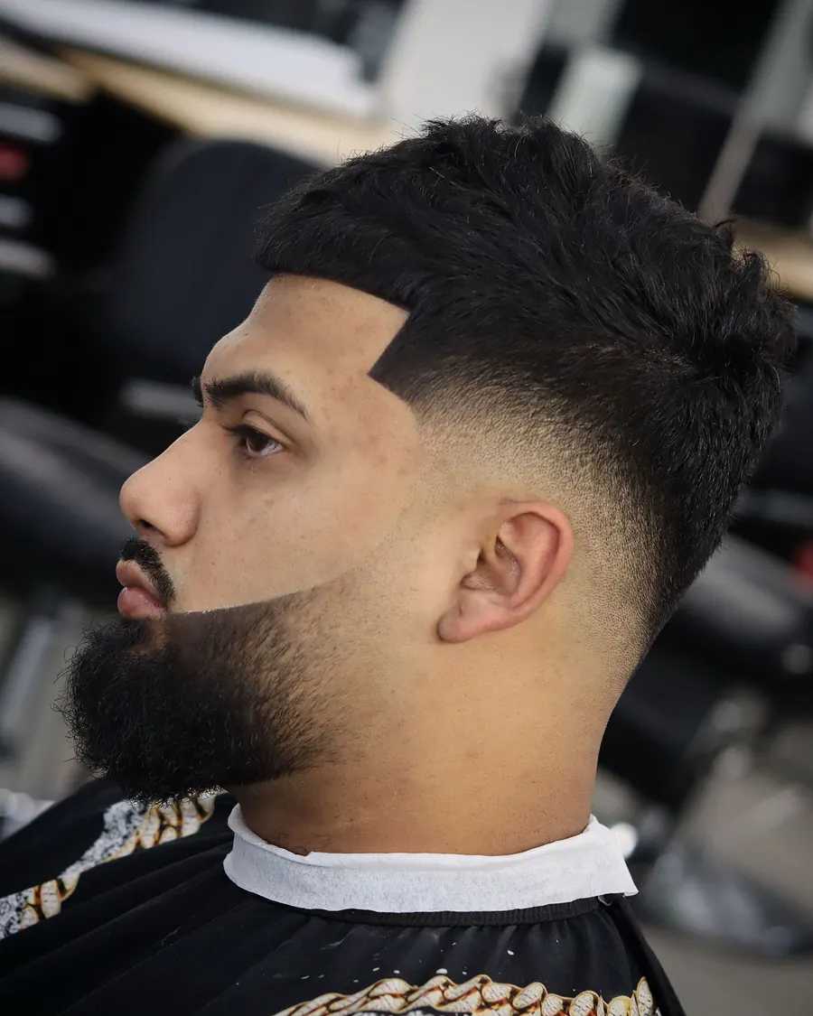 Textured crop with beard shaping